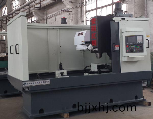 前轴锁销孔专用加工