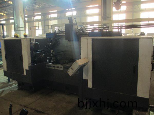 扭力梁双面铣削组合机床